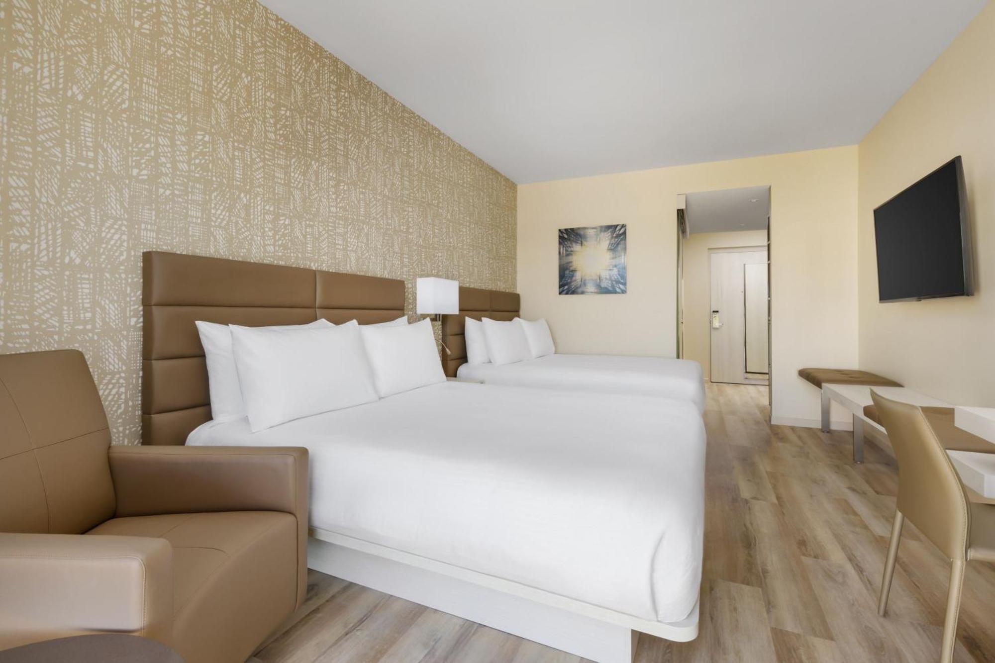 Ac Hotel By Marriott Naples 5Th Avenue Zewnętrze zdjęcie