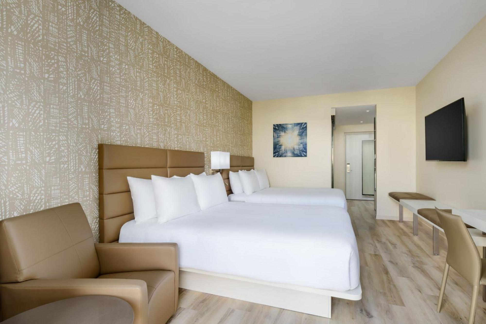 Ac Hotel By Marriott Naples 5Th Avenue Zewnętrze zdjęcie