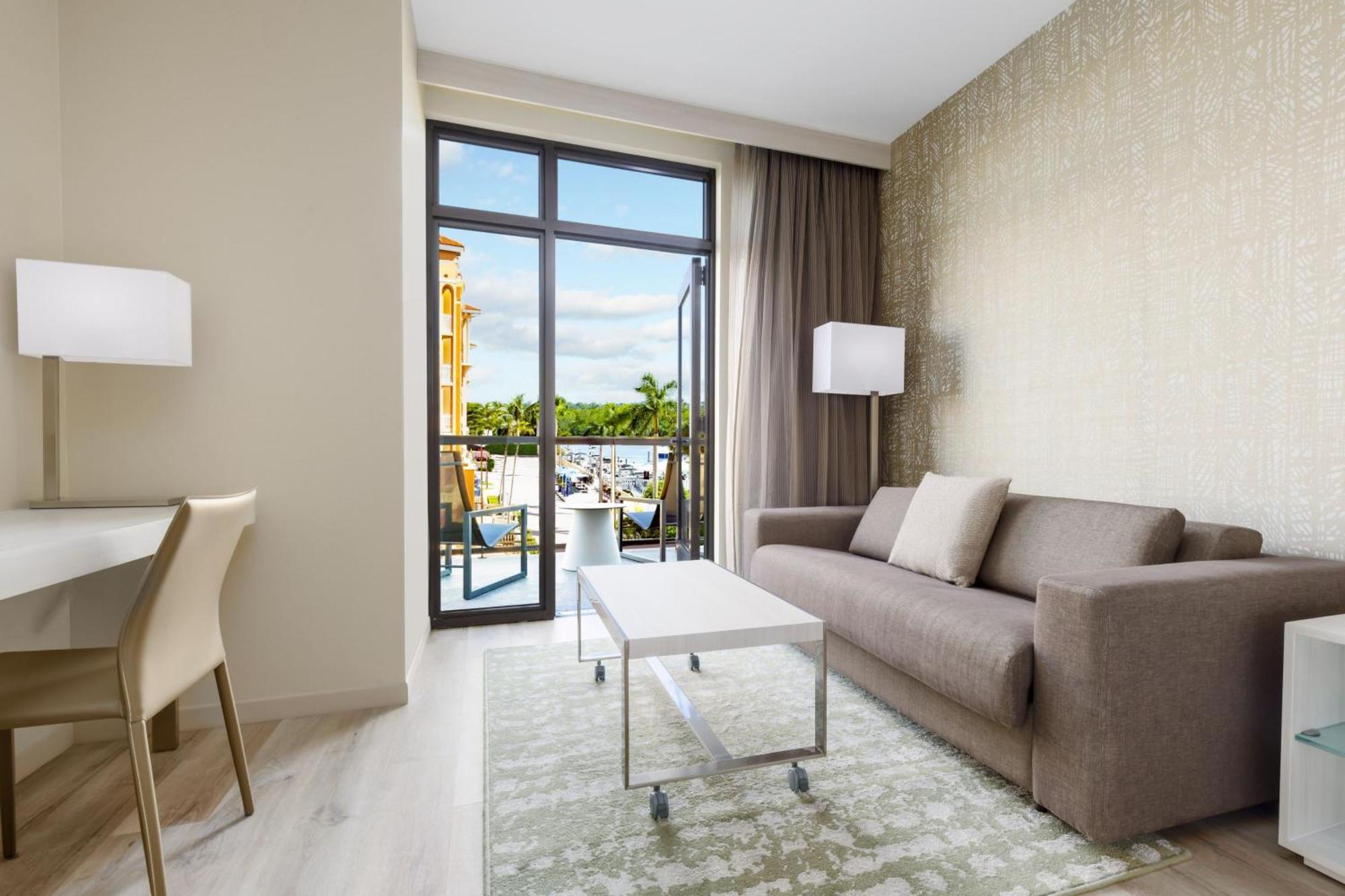 Ac Hotel By Marriott Naples 5Th Avenue Zewnętrze zdjęcie