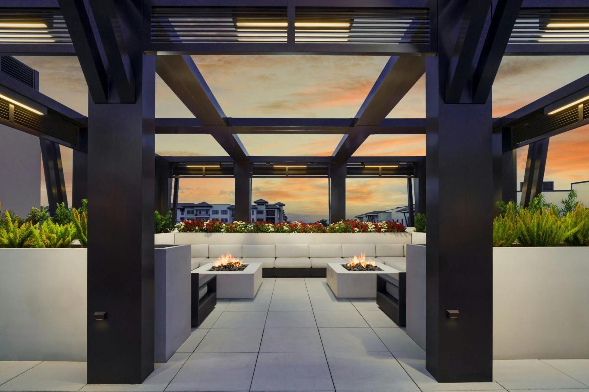 Ac Hotel By Marriott Naples 5Th Avenue Zewnętrze zdjęcie