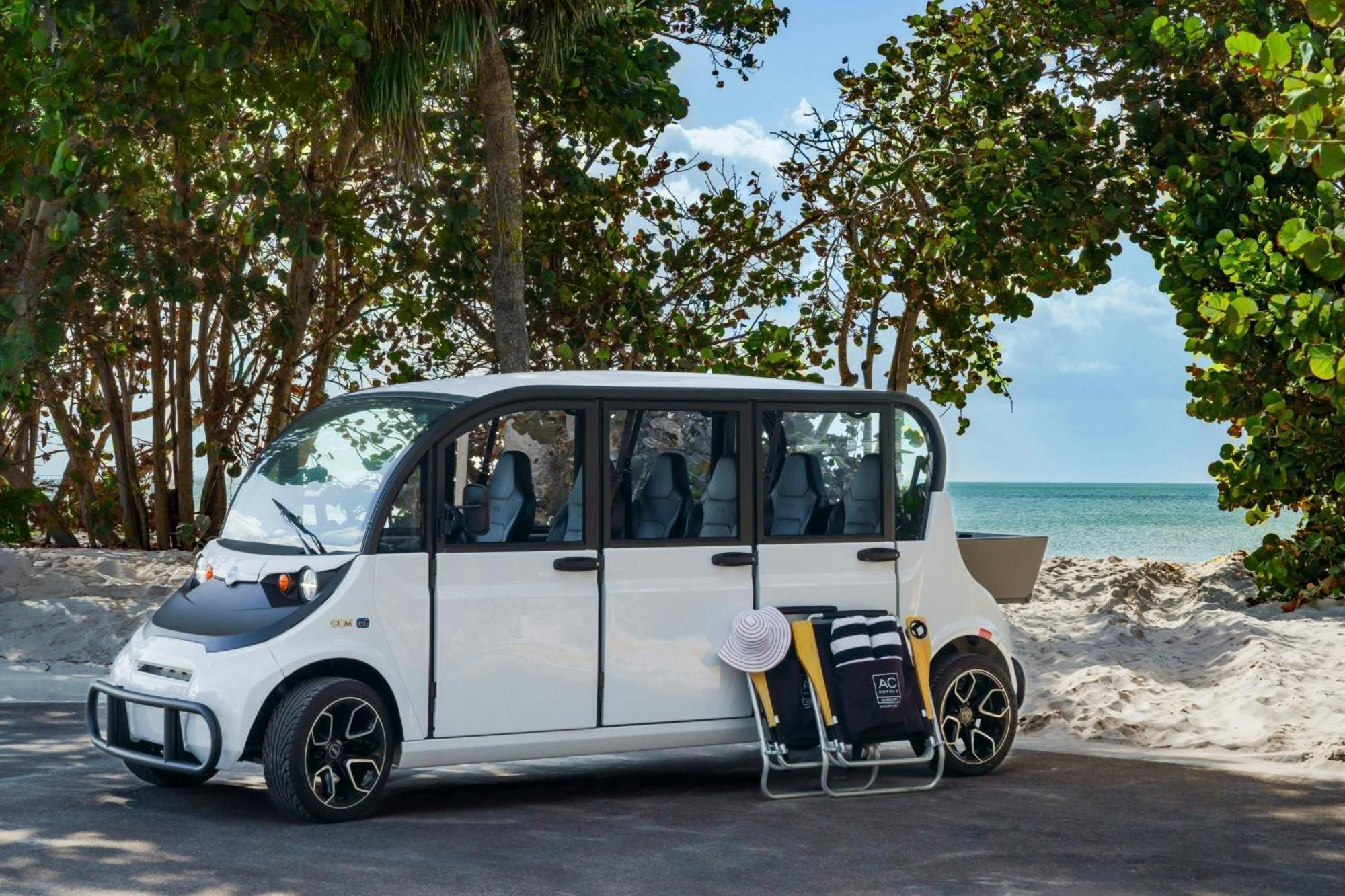 Ac Hotel By Marriott Naples 5Th Avenue Zewnętrze zdjęcie